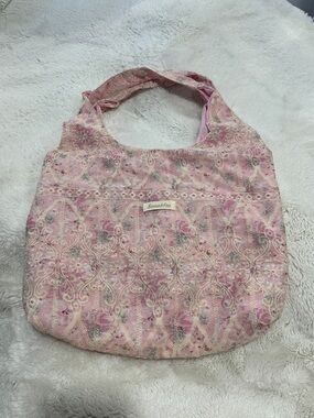 Pink Floral Quilted Shoulder Bag